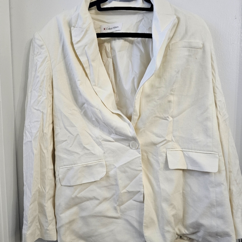 Woman white Calvin Klein Jacket
